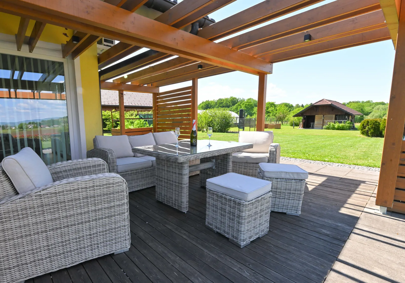 Covered terrace with lounge seating